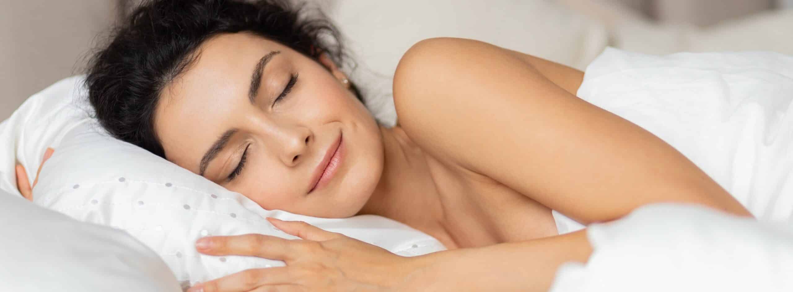 Comment bien dormir après une injection de botox sur le visage ? | Drs Trimaille et Kerfant | Brest